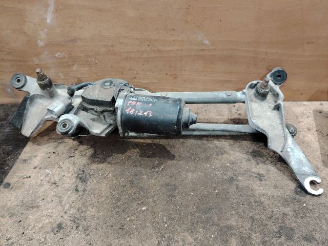 bontott TOYOTA PREVIA Első Ablaktörlő Szerkezet Motorral