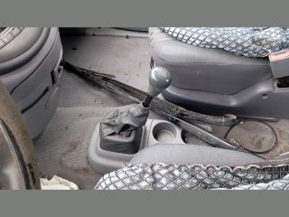 bontott TOYOTA PREVIA Első Ablaktörlő Szerkezet Motorral