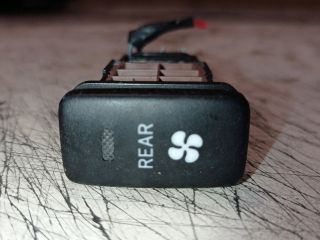 bontott TOYOTA PREVIA Fűtéskapcsoló