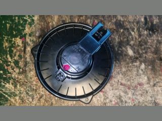 bontott TOYOTA PREVIA Fűtőmotor (Klímás)