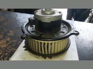 bontott TOYOTA PREVIA Fűtőmotor (Nem klímás)