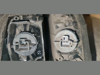 bontott TOYOTA PREVIA Jobb Külső Hátsó Lámpa