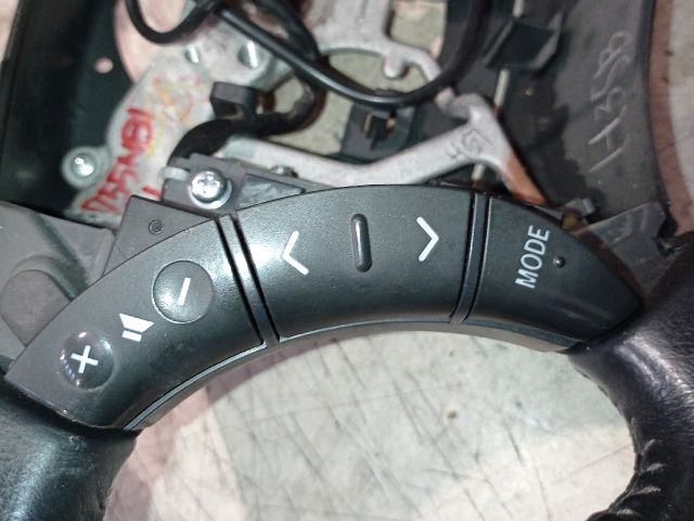 bontott TOYOTA PREVIA Multikormány