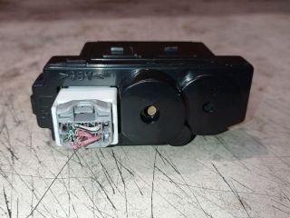 bontott TOYOTA PREVIA Tolatóradar Kapcsoló