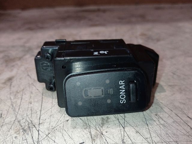 bontott TOYOTA PREVIA Tolatóradar Kapcsoló