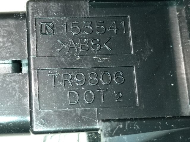 bontott TOYOTA PREVIA Vészvillogó Kapcsoló