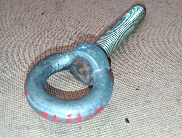 bontott TOYOTA PREVIA Vonószem