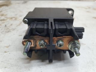 bontott TOYOTA PRIUS Akkumulátor Relé