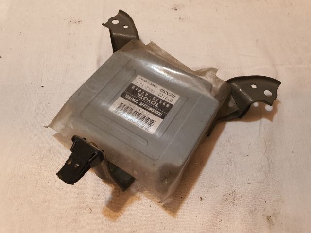 bontott TOYOTA PRIUS Automata Váltó Elektronika