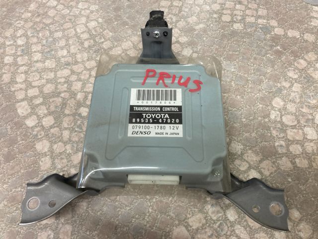 bontott TOYOTA PRIUS Automata Váltó Elektronika