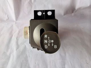 bontott TOYOTA PRIUS Automata Váltókar