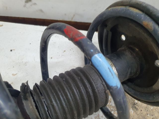 bontott TOYOTA PRIUS Bal első Gólyaláb (Lengécsillapító, Rugó)