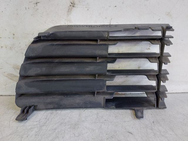 bontott TOYOTA PRIUS Bal Ködlámpa Rács