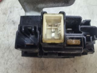 bontott TOYOTA PRIUS Biztosítéktábla Motortér