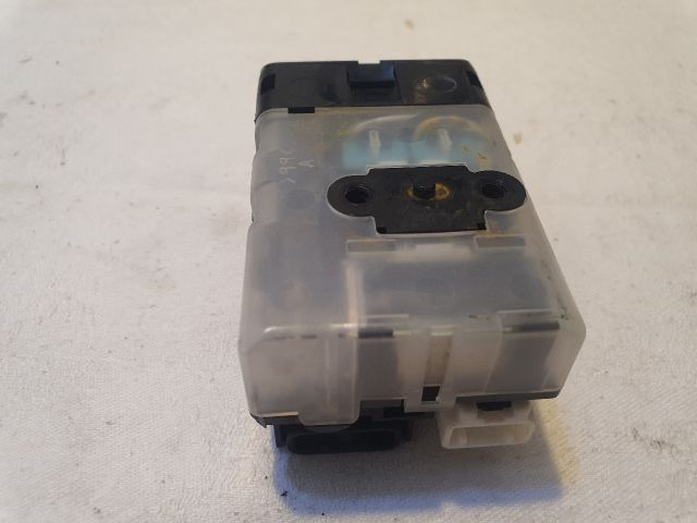 bontott TOYOTA PRIUS Gyújtáskapcsoló