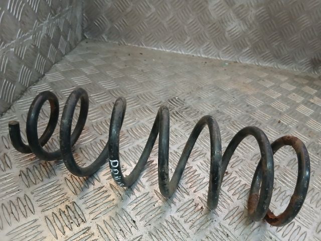 bontott TOYOTA PRIUS Hátsó Rugó