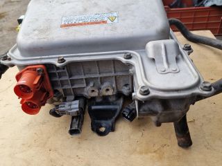 bontott TOYOTA PRIUS Hybrid Inverter