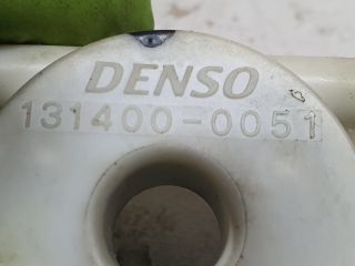 bontott TOYOTA PRIUS Jeladó (Magában)