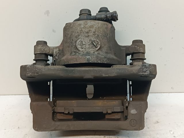 bontott TOYOTA PRIUS Jobb első Féknyereg Munkahengerrel