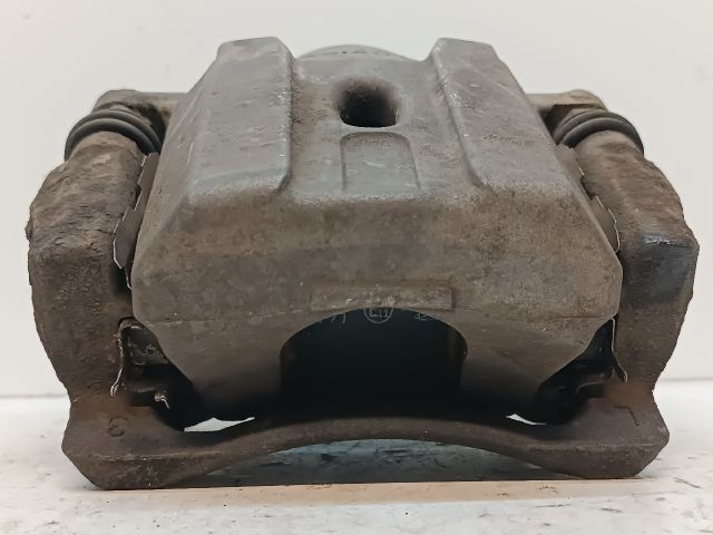 bontott TOYOTA PRIUS Jobb első Féknyereg Munkahengerrel