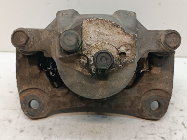 bontott TOYOTA PRIUS Jobb első Féknyereg Munkahengerrel