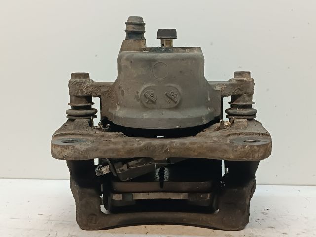 bontott TOYOTA PRIUS Jobb első Féknyereg Munkahengerrel