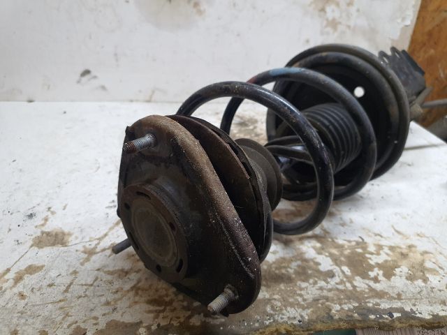 bontott TOYOTA PRIUS Jobb első Gólyaláb (Lengécsillapító, Rugó)