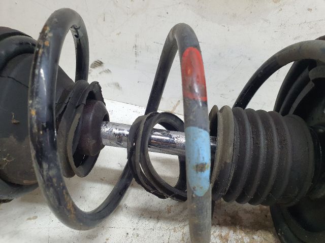 bontott TOYOTA PRIUS Jobb első Gólyaláb (Lengécsillapító, Rugó)