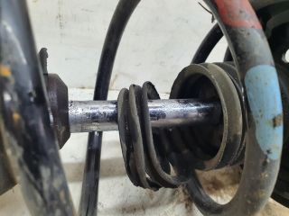 bontott TOYOTA PRIUS Jobb első Gólyaláb (Lengécsillapító, Rugó)