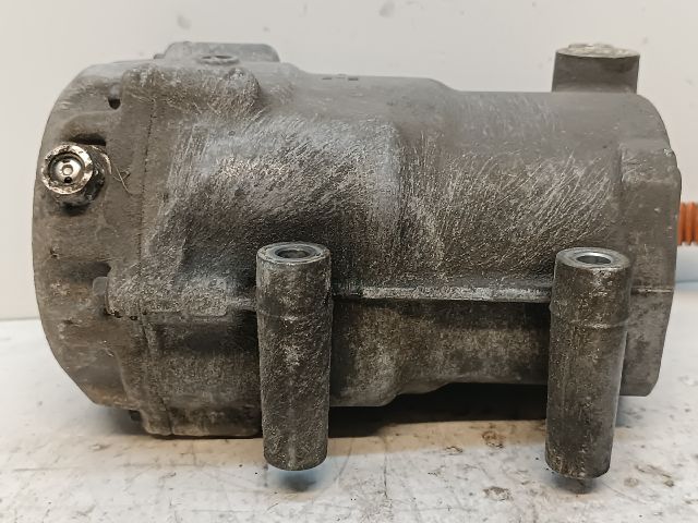 bontott TOYOTA PRIUS Klímakompresszor