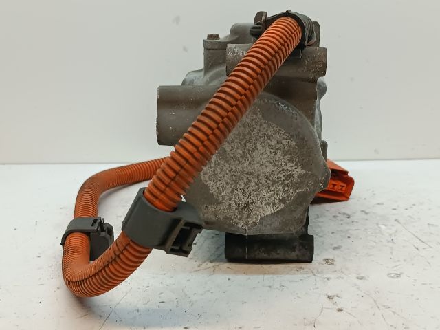 bontott TOYOTA PRIUS Klímakompresszor