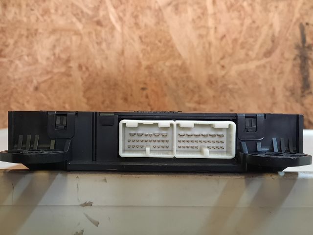 bontott TOYOTA PRIUS Komfort Elektronika