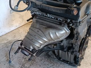 bontott TOYOTA PRIUS Komplett Motor (Segédberendezésekkel)