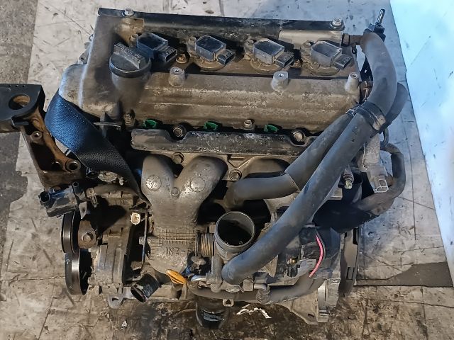 bontott TOYOTA PRIUS Komplett Motor (Segédberendezésekkel)