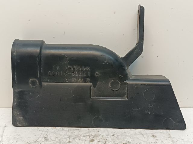 bontott TOYOTA PRIUS Légbeömlő Cső