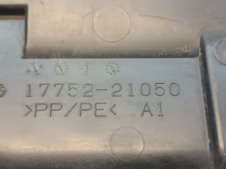 bontott TOYOTA PRIUS Légbeömlő Cső