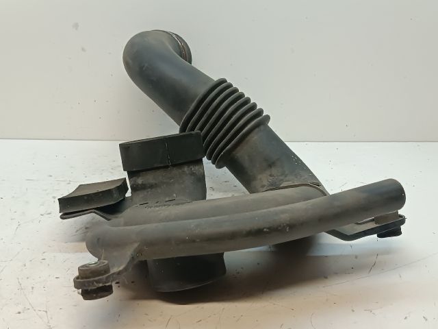 bontott TOYOTA PRIUS Légbeömlő Cső