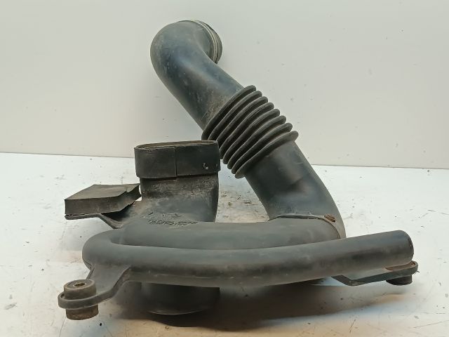 bontott TOYOTA PRIUS Légbeömlő Cső