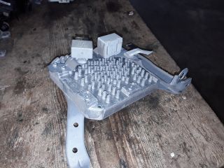 bontott TOYOTA PRIUS Menetstabilizátor Elektronika