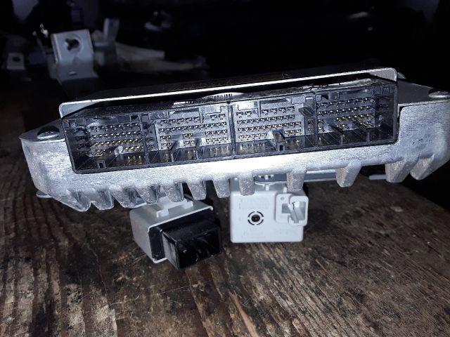 bontott TOYOTA PRIUS Menetstabilizátor Elektronika