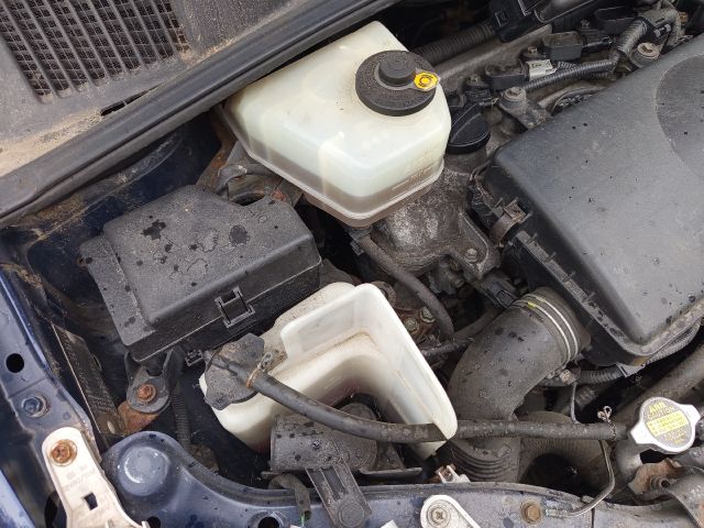 bontott TOYOTA PRIUS Motor (Fűzött blokk hengerfejjel)