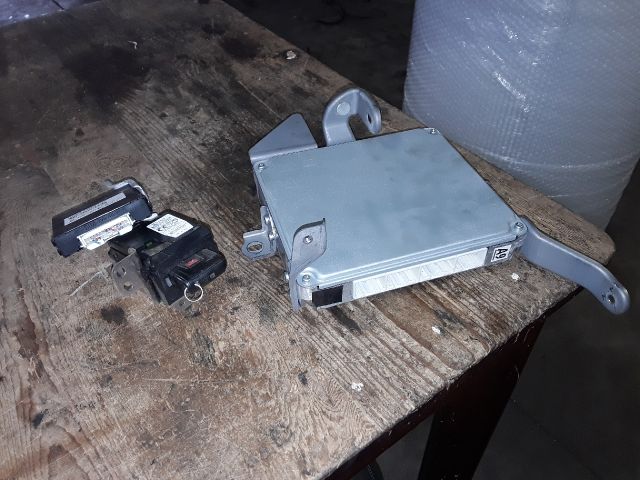 bontott TOYOTA PRIUS Motorvezérlő