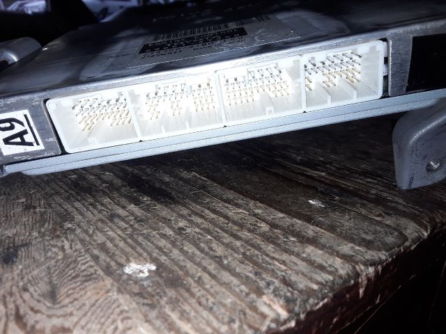 bontott TOYOTA PRIUS Motorvezérlő