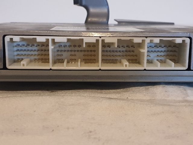 bontott TOYOTA PRIUS Motorvezérlő