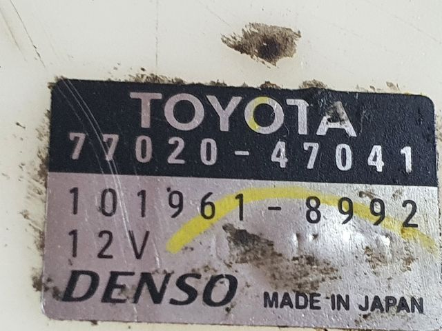 bontott TOYOTA PRIUS Üzemanyag Szivattyú