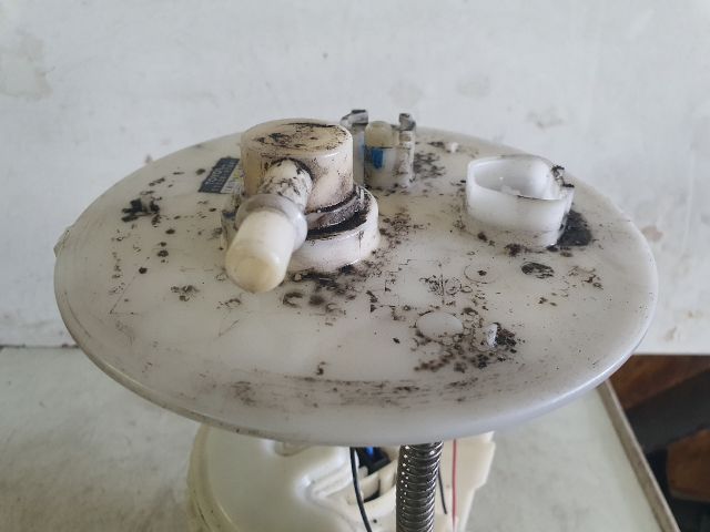 bontott TOYOTA PRIUS Üzemanyag Szivattyú