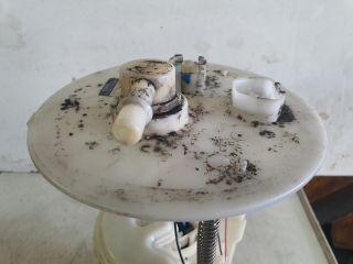 bontott TOYOTA PRIUS Üzemanyag Szivattyú