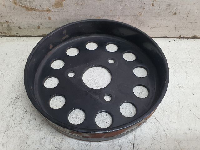 bontott TOYOTA PRIUS Vízpumpa Szíjtárcsa