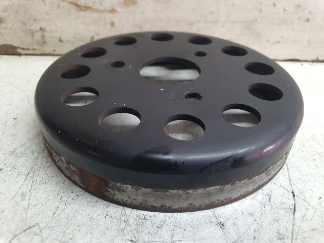 bontott TOYOTA PRIUS Vízpumpa Szíjtárcsa