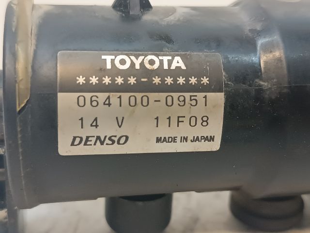bontott TOYOTA PRIUS Vízpumpa